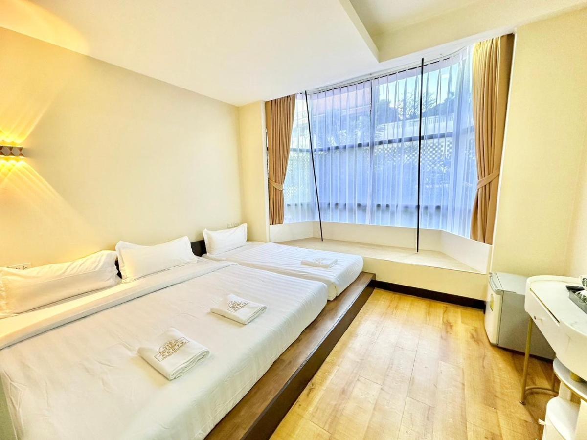 Abc So Hotel Банкок Екстериор снимка